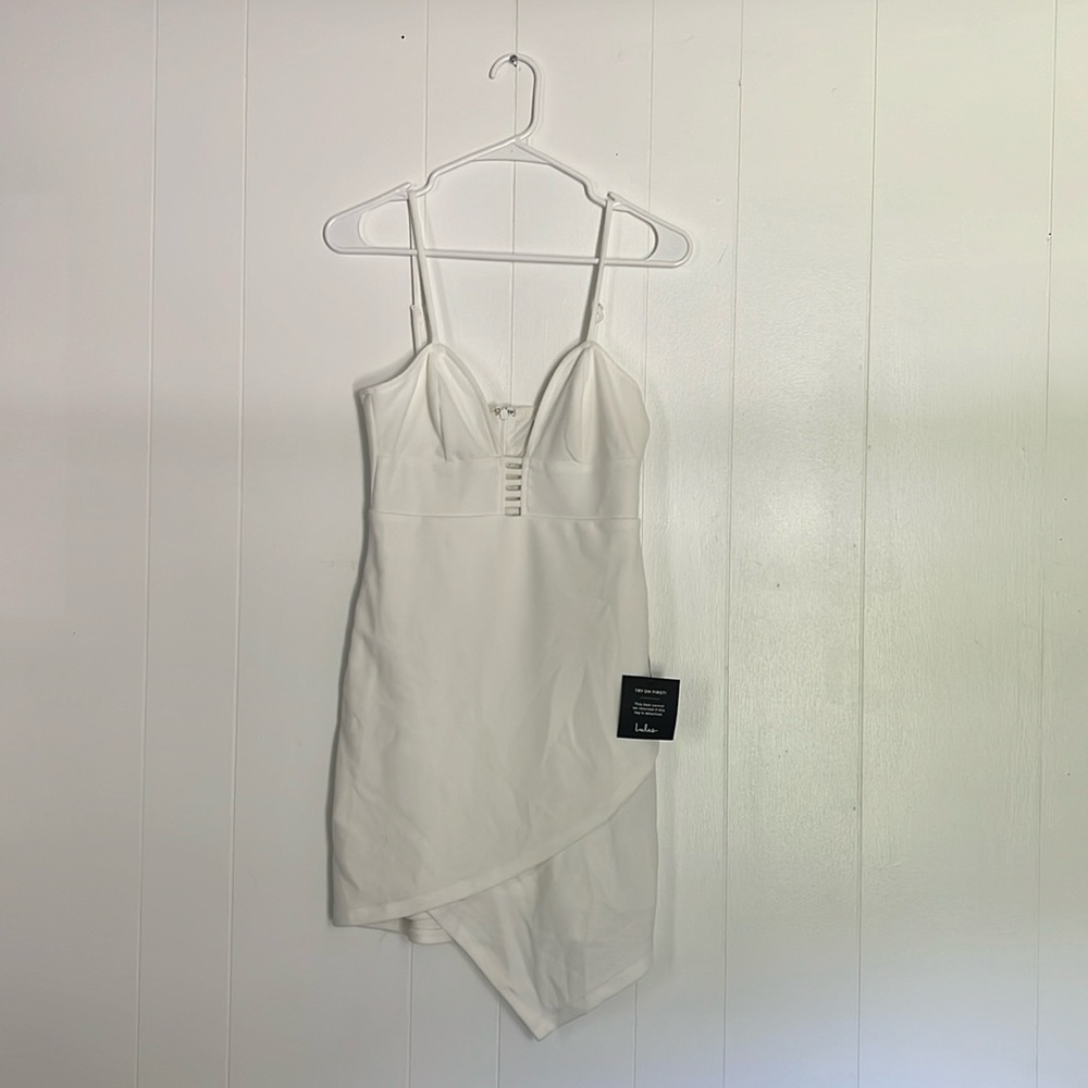 NWT Lulus Women’s White Mini Dress